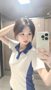 小可愛 154 C 21歲  #高雄    職業：#服務員     青春的肉體 活...